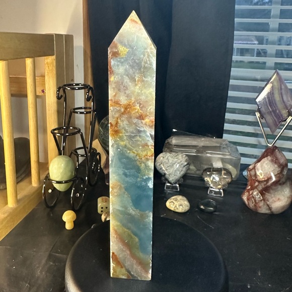 Blue onyx tower - Picture 4 of 5